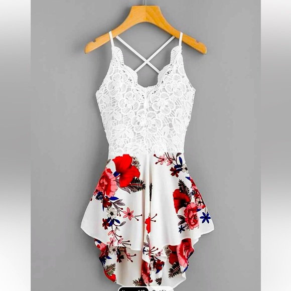 White floral Romper - Picture 1 of 2